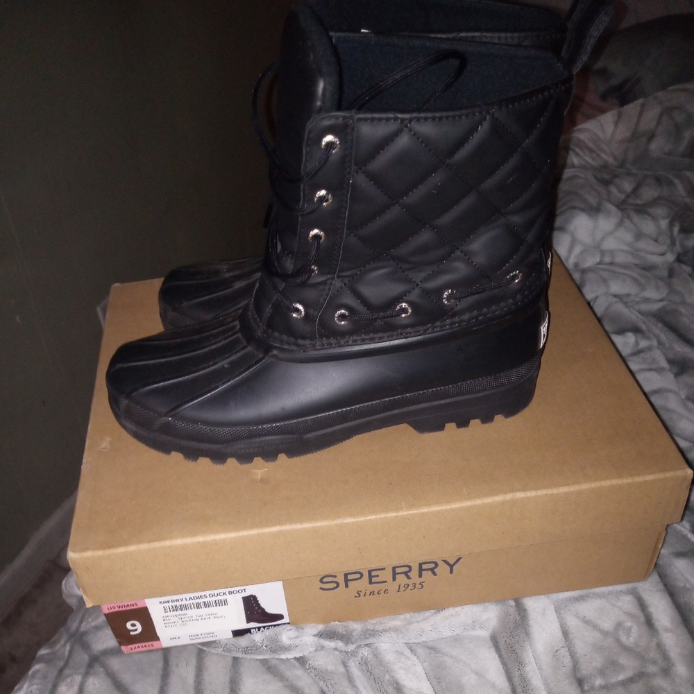 Sperry duck boots